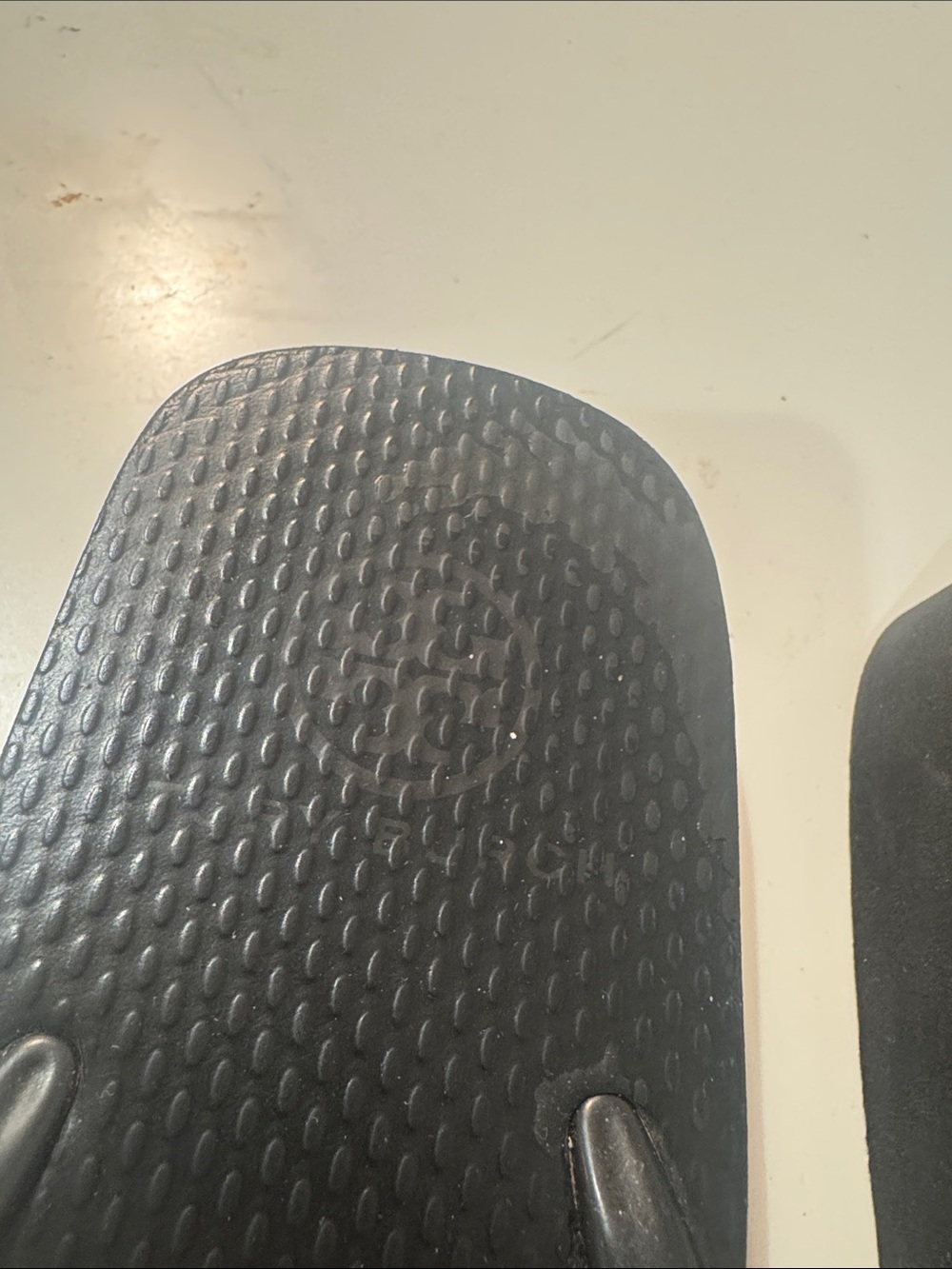 Tory Burch Size 10 Wedge Flip Flops Black - Picture 3 of 10